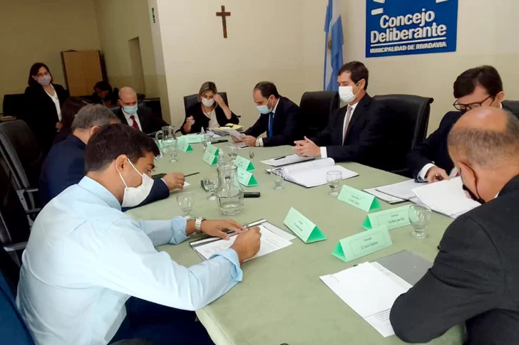 Rivadavia: plantean inconstitucionalidad a la ficha limpia y se generan dudas