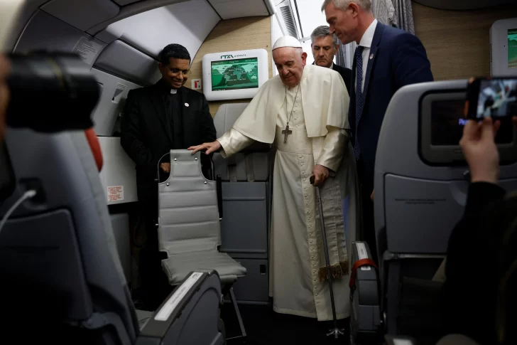 El Papa dice que está listo para renunciar pero no en corto plazo
