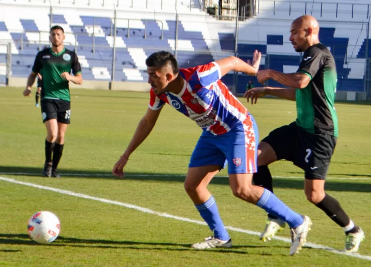Peñarol se la juega ante el líder Olimpo