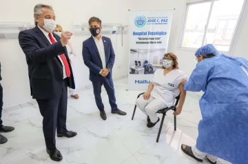 Argentina autorizó la vacuna de Oxford Argentina autorizó la vacuna de Oxford