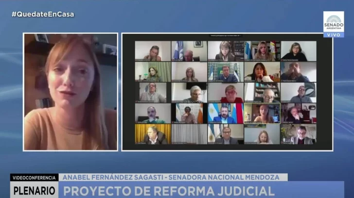 Avanza la reforma judicial en el Senado: obtuvo dictamen de comisión y se debatirá en el recinto