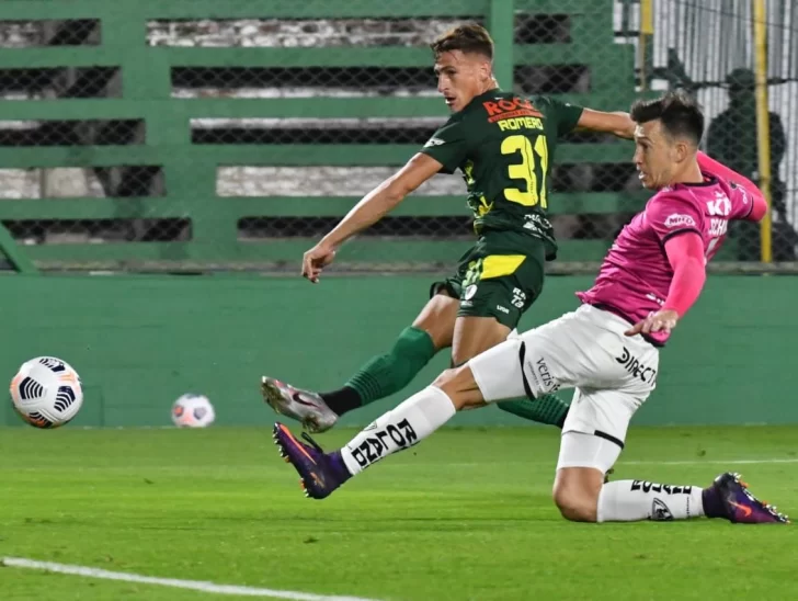 Con la clasificación asegurada, Defensa igualó con Independiente del Valle Con la clasificación asegurada, Defensa igualó con Independiente del Valle