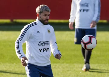 El Kun Agüero dio positivo de coronavirus en el testeo de antígenos y negativo en el PCR El Kun Agüero dio positivo de coronavirus en el testeo de antígenos y negativo en el PCR