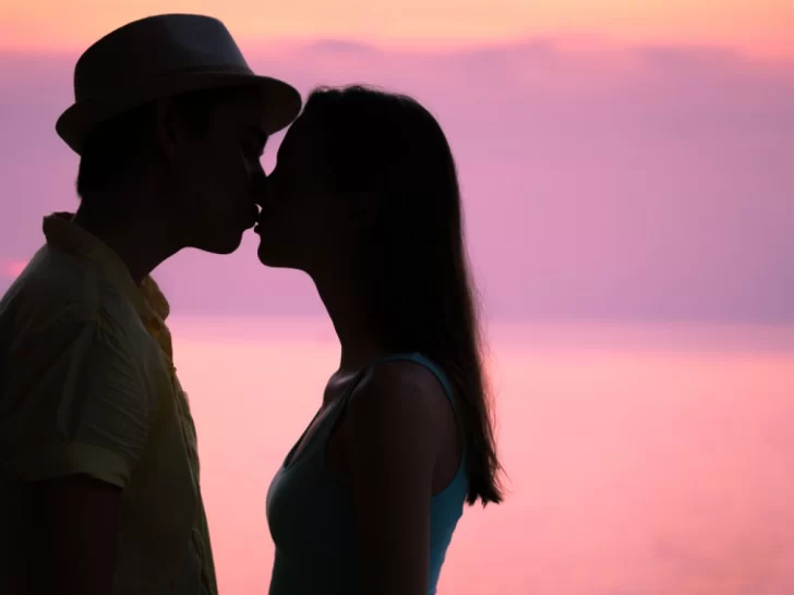 Los múltiples beneficios de besar Los múltiples beneficios de besar