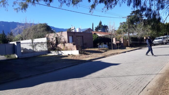 Mató a su hijita con un destornillador Mató a su hijita con un destornillador