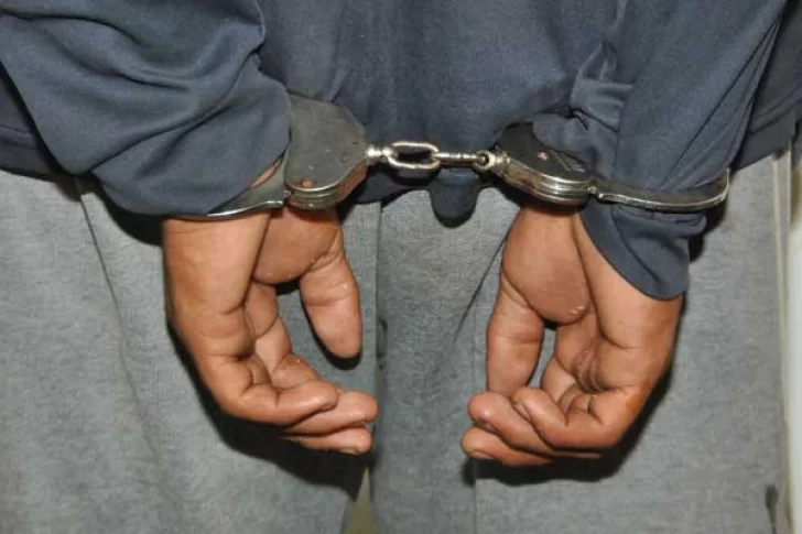 Un hombre le robó su bicicleta, lo siguió, lo atrapó y lo entregó a la Policía