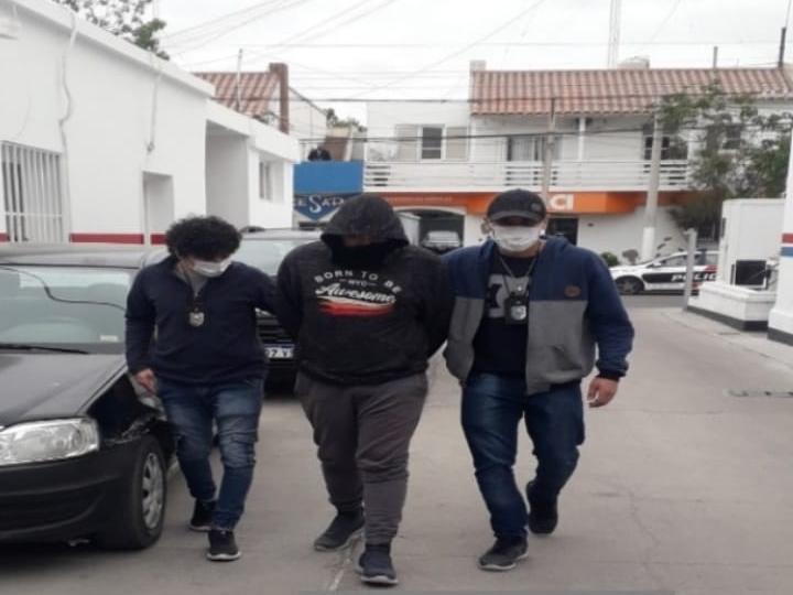 Detuvieron a un hombre por estafar a sanjuaninos con ventas de casas Detuvieron a un hombre por estafar a sanjuaninos con ventas de casas