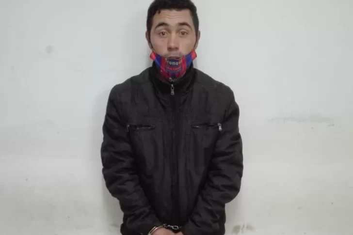 Violó una perimetral y le propinó una golpiza a la madre de sus tres hijos