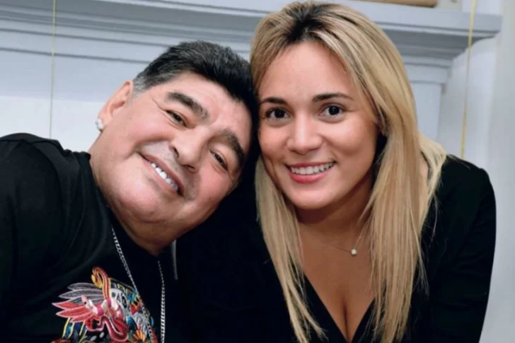 Rocío Oliva demandará a Maradona por una suma millonaria