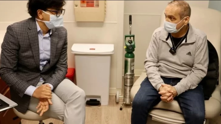 Realizaron un doble trasplante de pulmón y salvaron a un hombre con cáncer terminal