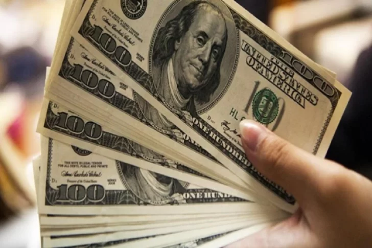 El dólar blue cayó 9 pesos y se negoció a $181 por unidad