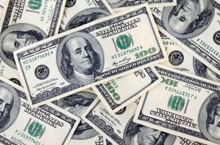 El dólar sube 44 centavos al récord de $28,88 El dólar sube 44 centavos al récord de $28,88