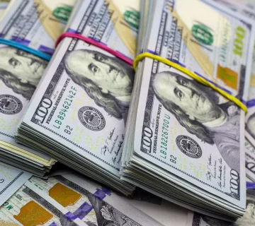 El dólar “blue” tuvo una leve suba y se negoció a $201 por unidad