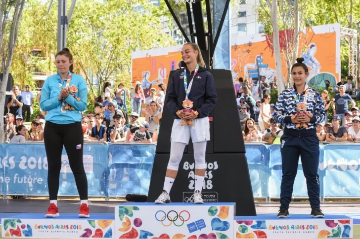 Sofía Acevedo se colgó la de bronce en lanzamientos de los JJOO de la Juventud