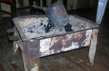 Peligro, braseros: cuatro hijos de una familia, intoxicados Peligro, braseros: cuatro hijos de una familia, intoxicados