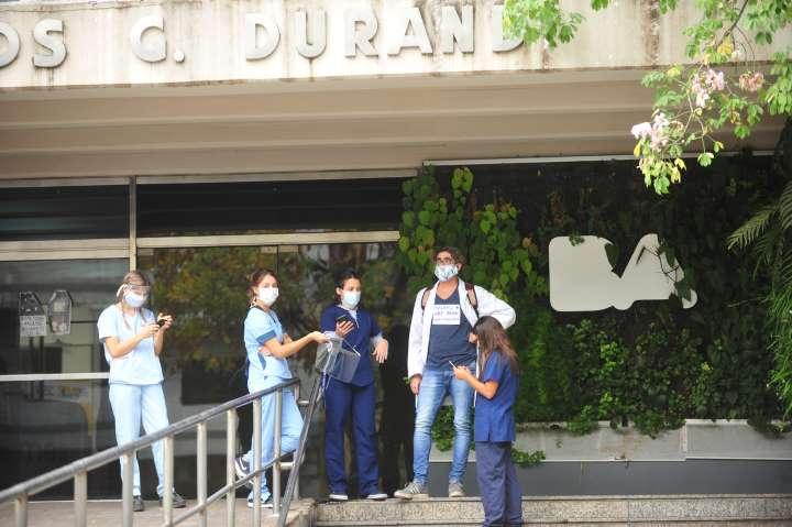 Médico sanjuanino con Covid-19 en Capital Federal: “Tuve fiebre, dolores corporales y tos” Médico sanjuanino con Covid-19 en Capital Federal: “Tuve fiebre, dolores corporales y tos”