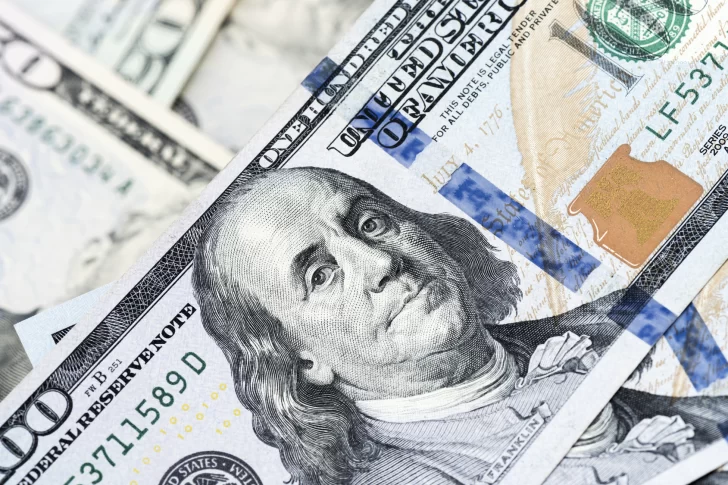 El BCRA intervino y el dólar cerró casi estable a $58,49