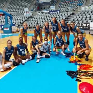 Con diez puntos de Candelaria Herrera, Las Panteras derrotaron a Croacia