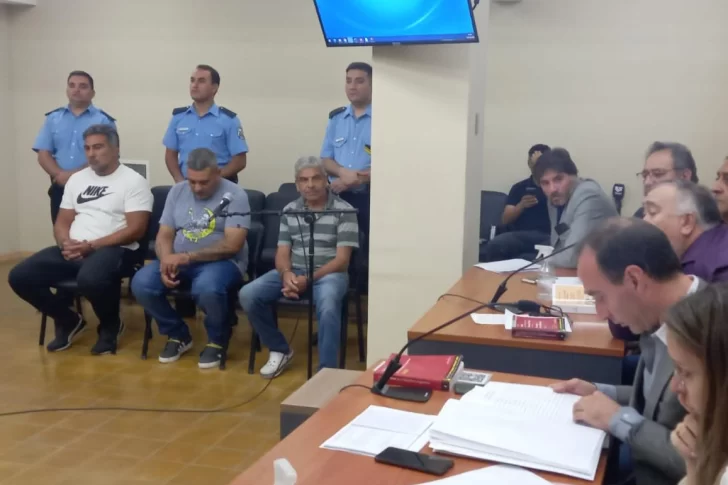 Dictaron prisión preventiva para los tres exempleados de OSSE acusados de adulterar el agua
