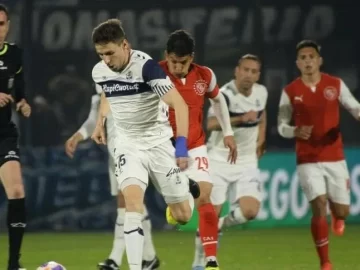 Gimnasia le ganó a Independiente y es líder Gimnasia le ganó a Independiente y es líder