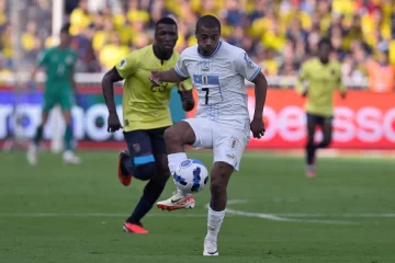 El Uruguay de Bielsa dejó el invicto en Quito, al perder 2 a 1 con Ecuador El Uruguay de Bielsa dejó el invicto en Quito, al perder 2 a 1 con Ecuador