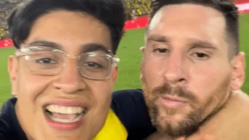 El incómodo momento que vivió Messi con un hincha de Ecuador