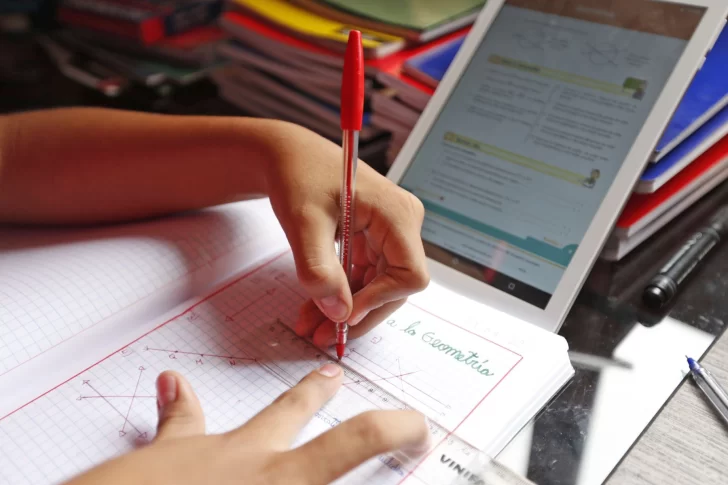 Exámenes finales y de ingreso: claves para ayudar a estudiar a los chicos sin presiones