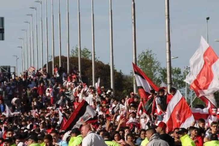 River y Boca llegaron a la Bombonera