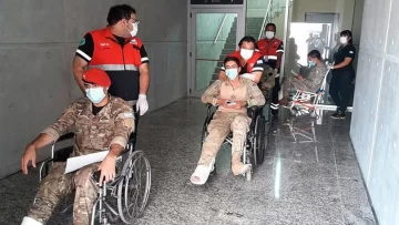 Jujuy: al menos 35 paracaidistas del ejército heridos en un ejercicio Jujuy: al menos 35 paracaidistas del ejército heridos en un ejercicio