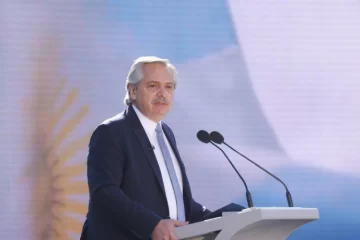 Alberto Fernández llamó a unirse “contra la impunidad” a 27 años del atentado a la AMIA Alberto Fernández llamó a unirse “contra la impunidad” a 27 años del atentado a la AMIA