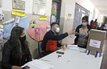 En la provincia, las boletas de las PASO no podrán usarse en la elección general En la provincia, las boletas de las PASO no podrán usarse en la elección general