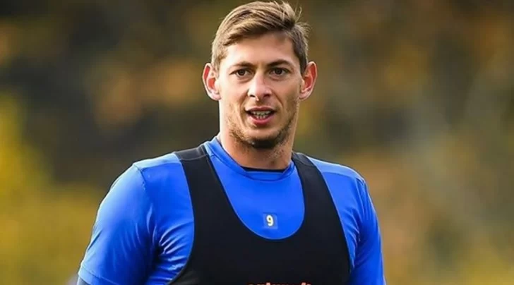 Se conoció el audio que les envió Emiliano Sala a sus amigos Se conoció el audio que les envió Emiliano Sala a sus amigos