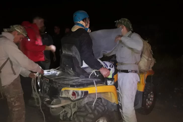 Practicaba enduro, se cayó y debieron implementar un gran operativo para rescatarlo