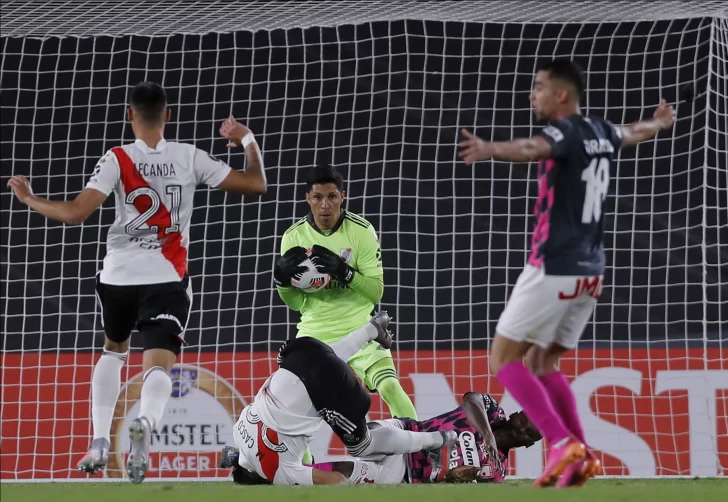 “Hoy quedó demostrado lo que es este grupo de River”, remarcó Enzo Pérez