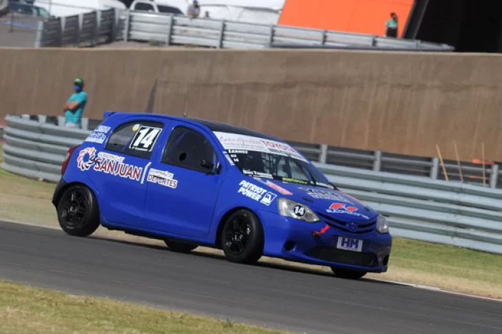 Facundo Leanez se subió al podio de la Clase 2 en su propia casa