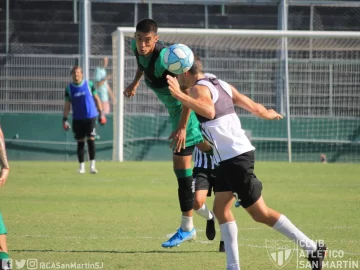 San Martín goleó a Gimnasia de Mendoza, en el último amistoso de pretemporada San Martín goleó a Gimnasia de Mendoza, en el último amistoso de pretemporada