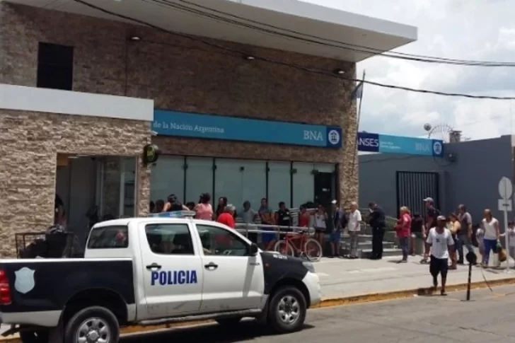 Entraron a robar un Banco Nación y antes de fugarse mataron a un cajero
