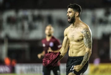 Lanús arrancó su sueño copero con una goleada Lanús arrancó su sueño copero con una goleada
