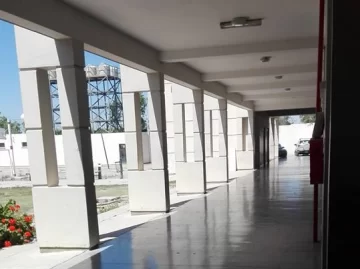 Robaron desde notebooks hasta inodoros en una escuela de Chimbas Robaron desde notebooks hasta inodoros en una escuela de Chimbas