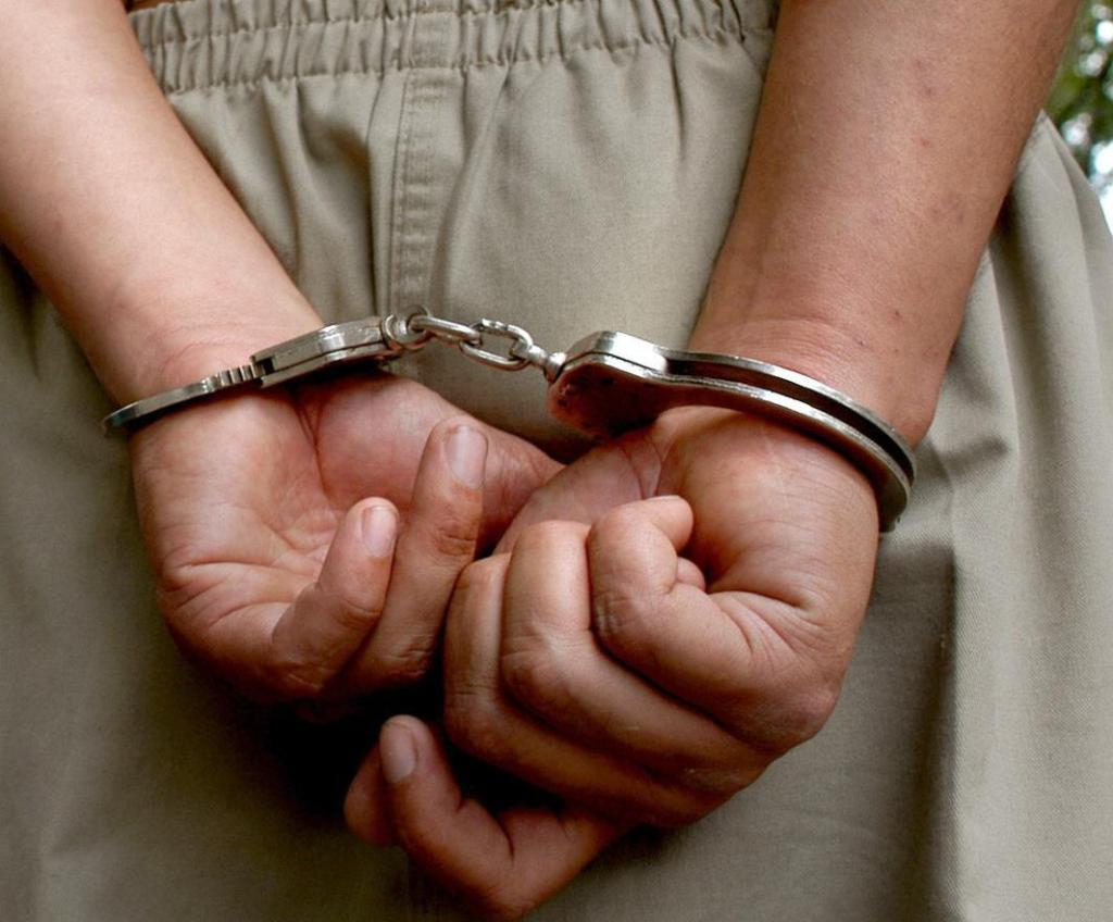 Tenía pedido de captura desde hace casi un año y lo hallaron caminando por la Ciudad