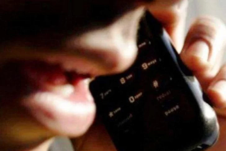 Cae un taxista al querer estafar a un hombre con el cuento del tío y sacarle 40 mil pesos