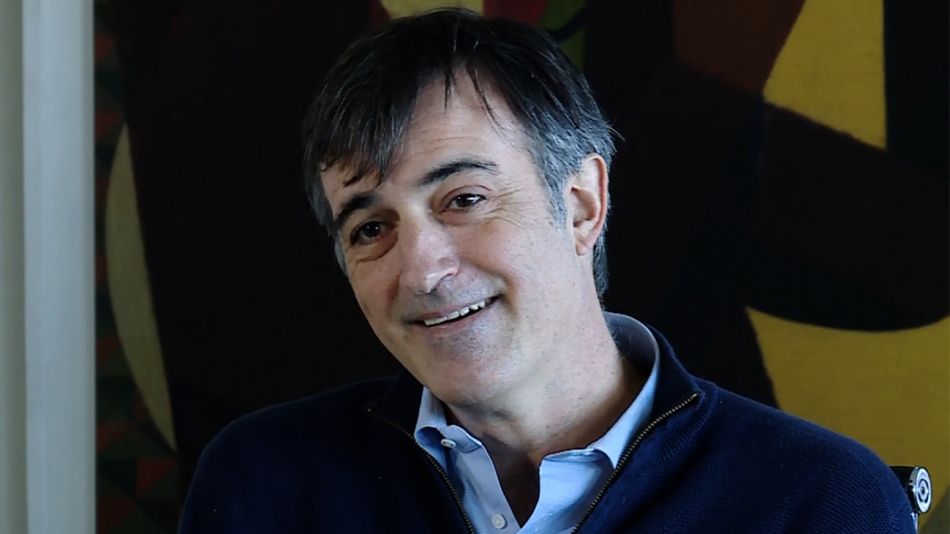 Esteban Bullrich tiene ELA, una enfermedad que provoca parálisis muscular Esteban Bullrich tiene ELA, una enfermedad que provoca parálisis muscular
