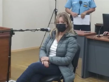 El juez Abelín dejó en libertad a la esteticista y su hija, pero les impuso una caución y no pueden salir de la provinicia El juez Abelín dejó en libertad a la esteticista y su hija, pero les impuso una caución y no pueden salir de la provinicia