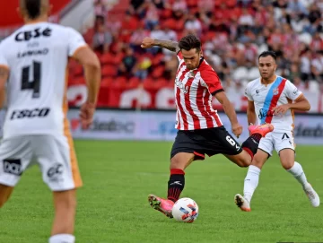 En un partidazo, Estudiantes le ganó a Arsenal En un partidazo, Estudiantes le ganó a Arsenal