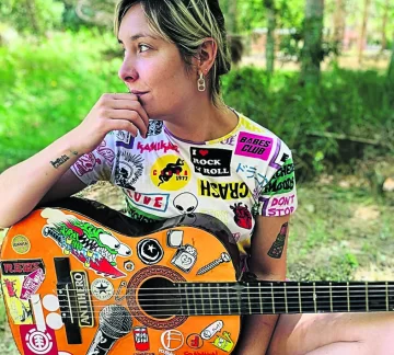 Escuchame una cosita pone música al verano