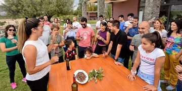 Al enoturismo le va a llevar un año recuperarse Al enoturismo le va a llevar un año recuperarse