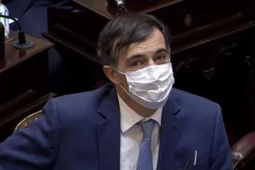 El emotivo aplauso que recibió Esteban Bullrich al regresar al Senado El emotivo aplauso que recibió Esteban Bullrich al regresar al Senado