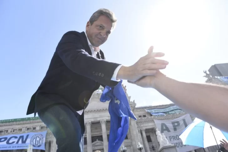 Massa: “Viene un tiempo de convocar a los mejores en un Gobierno de unidad nacional”