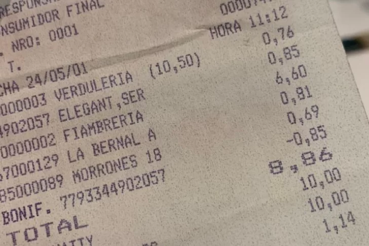 Un usuario de Twitter mostró un tiket del supermercado de hace 20 años y se hizo viral