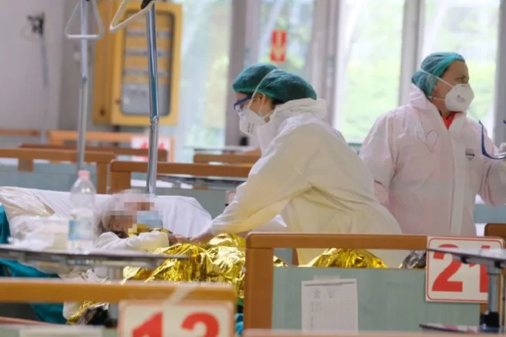 Italia disminuye a 194 los fallecidos con coronavirus en un día